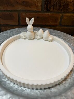 Hand Crafted White 3D Printed Bunny & Egg Decorative Tray NWOT